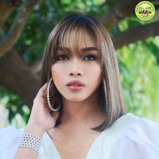 ladyboy pinay|Ladyboy Pinay Porn Videos .